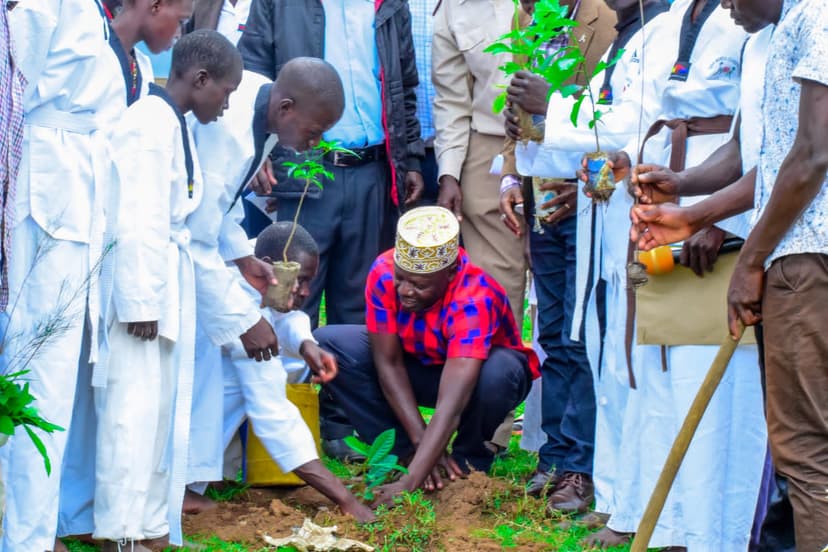 Encouraging Young Taekwondo Athletes to plant Trees